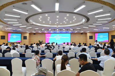 喜報 我院榮獲“首批西部社會辦醫(yī)標桿醫(yī)院”稱號并獲授牌